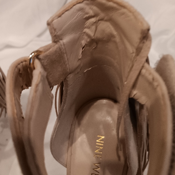 Nine West Beige Velvet Heels with leather Fringe party celebrate - Picture 6 of 6